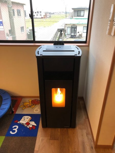 岐阜県ペレットストーブ設置 PALAZZETTI LIA