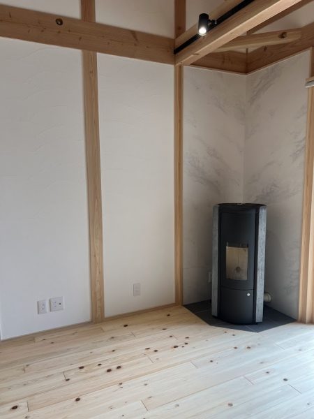 オルスバーグ　レバナ　愛知県高浜市設置